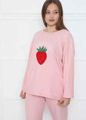 Diğer Pijama Takımı
