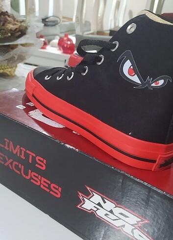 Convers