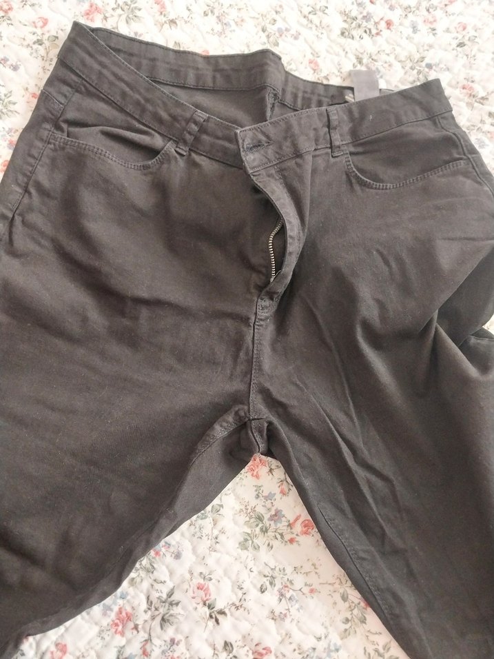 Siyah Düğmeli Rahat Kesim Kadın Kot Pantolon - Görsel 2