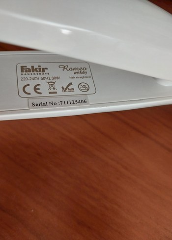 Beyaz Saç Düzleştirici - Görsel 2