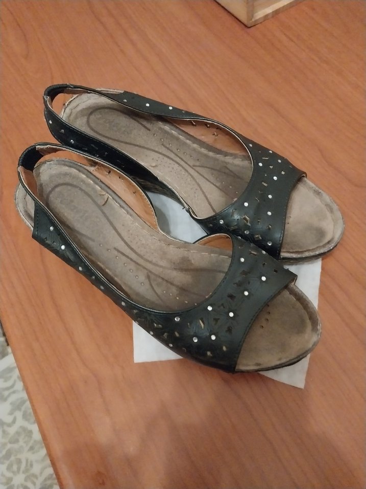 Siyah taşlı sandalet - Görsel 5