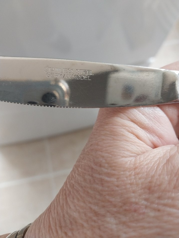 Parlak Gri Desenli Yemek Bıçağı Seti - Görsel 2