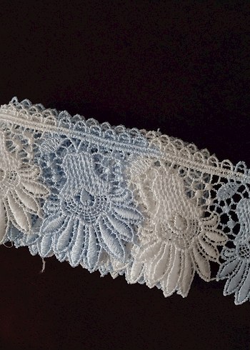 iki renkli güpür dantel - Görsel 2