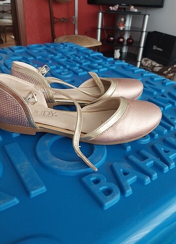 Parlak ayakkabı  - Görsel 6