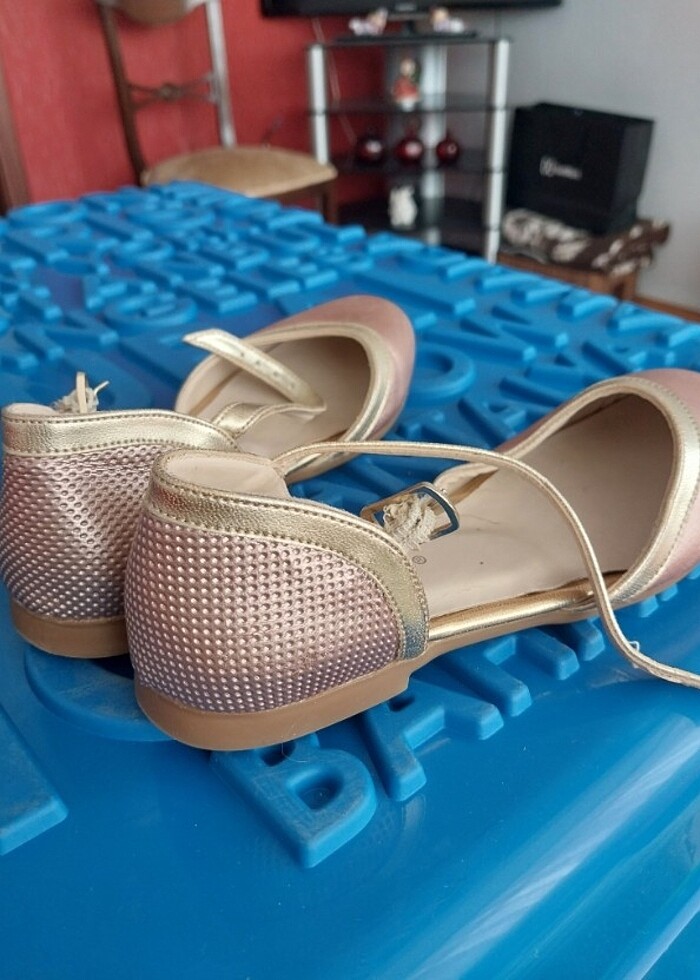 Parlak ayakkabı  - Görsel 2