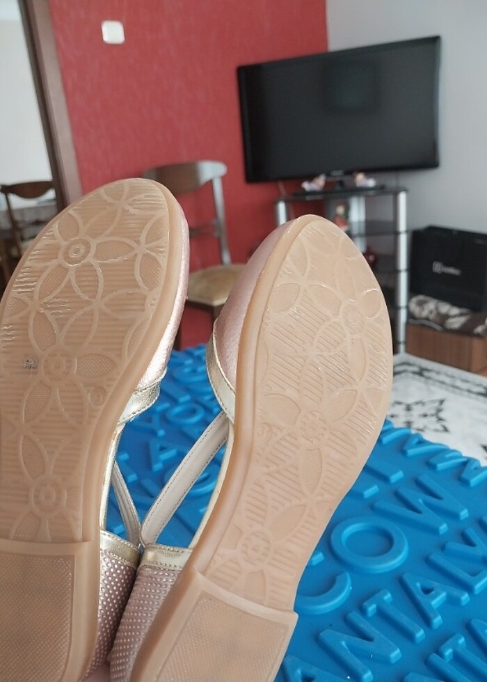 Parlak ayakkabı  - Görsel 3