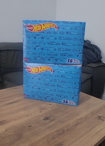 #hotwheels 36 araçlık açılmamış kutu