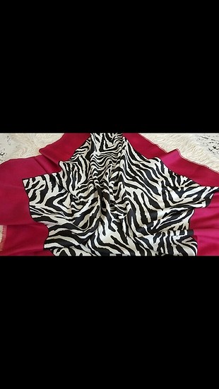 zebra desen eşarp