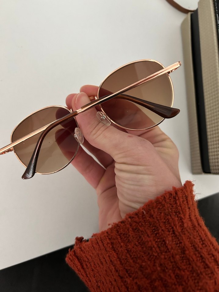 Bej Kadın Minimalist Güneş Gözlüğü - Görsel 2