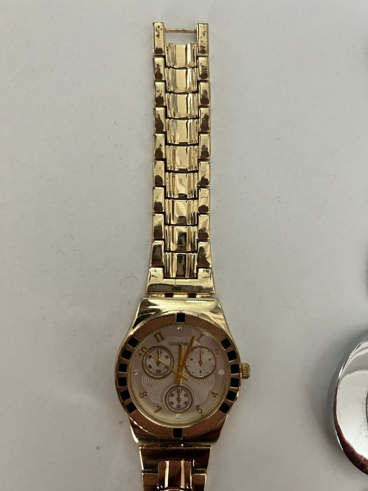 Zincir Detaylı Kadın Altın Saat - Görsel 3