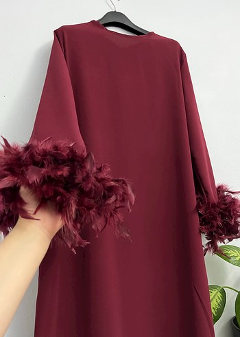 Bordo Uzun Tüy Detaylı Bohem Elbise
