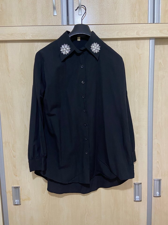 Nakışlı Siyah Uzun Kollu Gömlek - Görsel 3