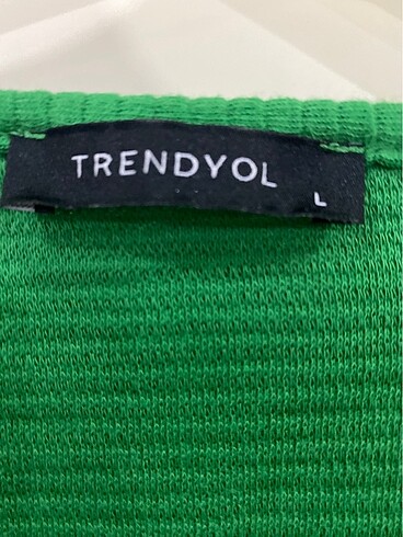 l Beden yeşil Renk Yeşil bağlamalı bluz