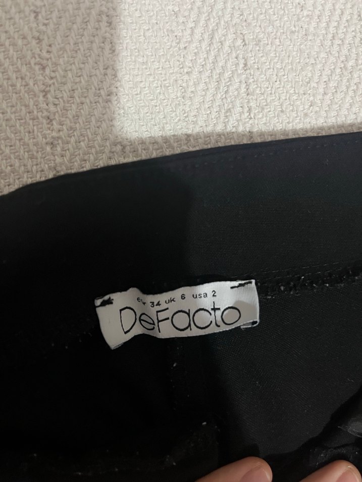 Kadın Siyah  Regular Fit Pantolon - Görsel 4