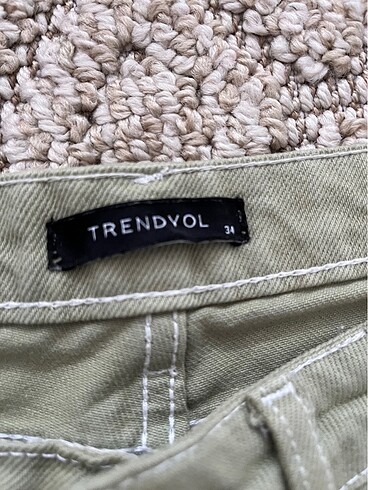 Trendyol & Milla Trendyol haki yeşil jean