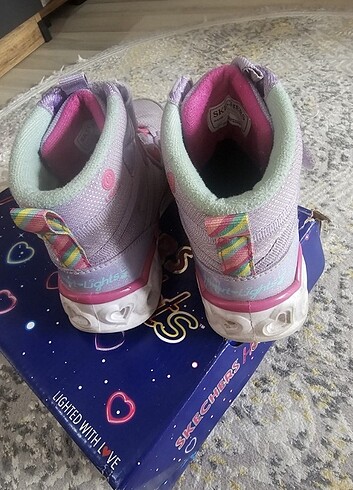 27 Beden ORİJİNAL SKECHERS KIZ ÇOCUK BOT