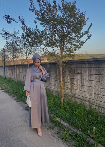36 Beden Gri Salaş Uzun Elbise Yüksek Yaka
