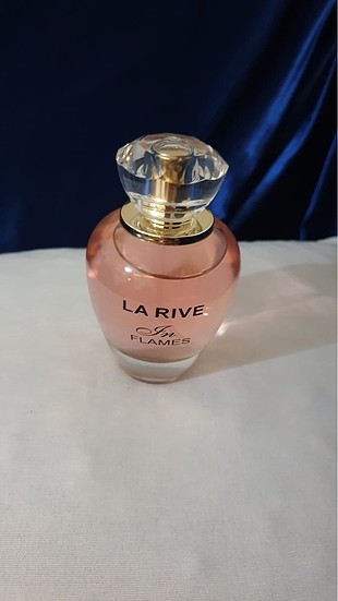 La Rive Parfüm Vintage Love Parfüm %20 İndirimli - Gardrops