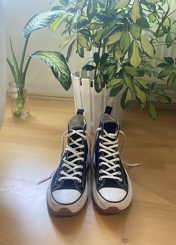 42 Beden Converse Run Star Hike 42no Siyah Sıfır orijin
