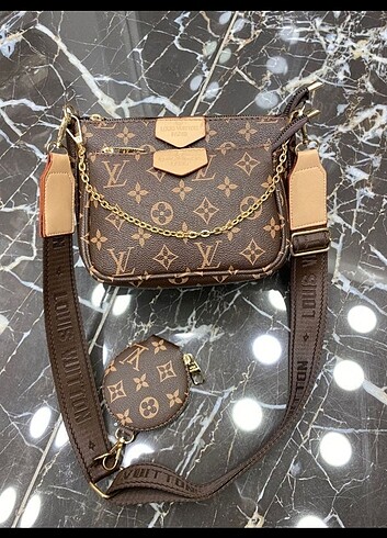 Louis Vuitton popüler modeli