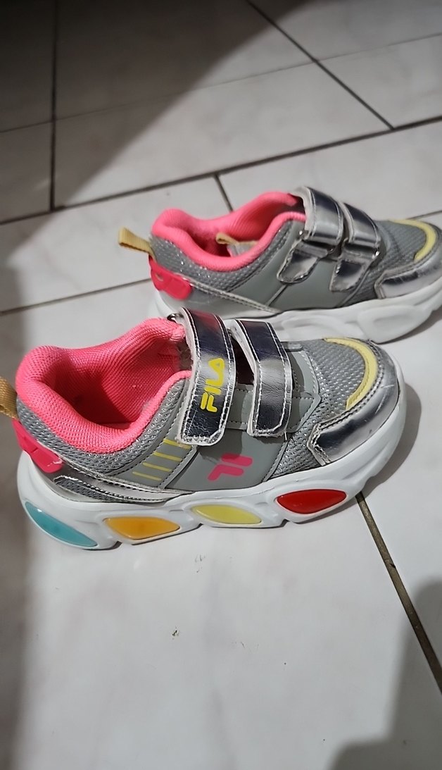 Kız Çocuk Gri Sneaker Velcro Bantlı - Görsel 2