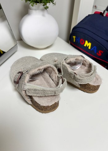 Gri Yünlü Tokalı Kadın Terlik - Görsel 5