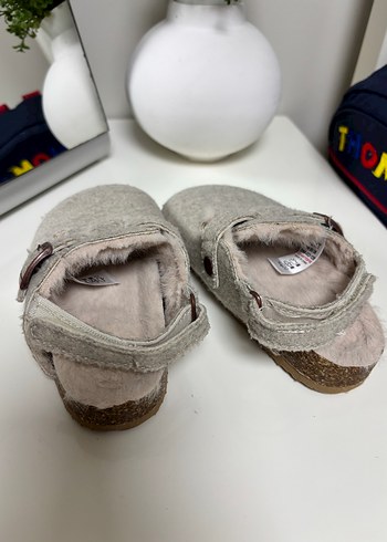 Gri Yünlü Tokalı Kadın Terlik - Görsel 7