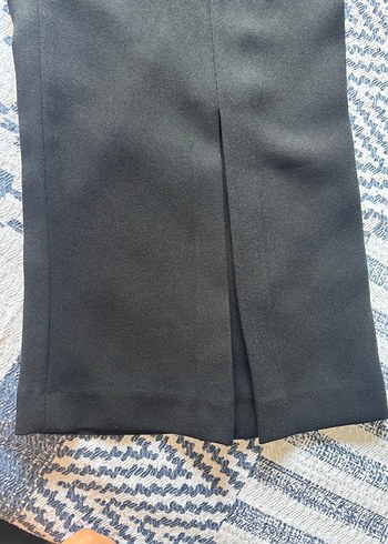 Siyah Midi Kadın Kumaş Pantolon - Görsel 3