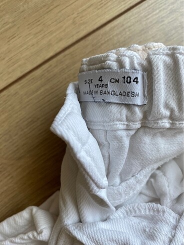 4 Yaş Beden Zara pantolon