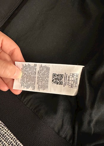 18-24 Ay Beden siyah Renk GUESS Siyah Düğmeli Erkek Çocuk Ceket