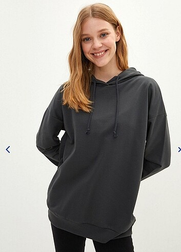 Lc Waikiki yeni etiketli kapüşonlu sweatshirt 