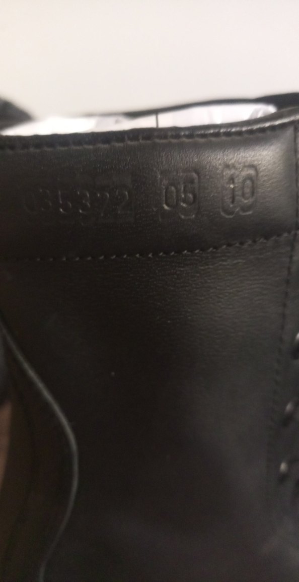 Asker Botu, Siyah Erkek Bot - Görsel 4