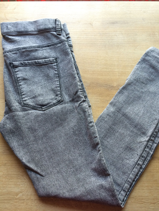 Gri pantolon