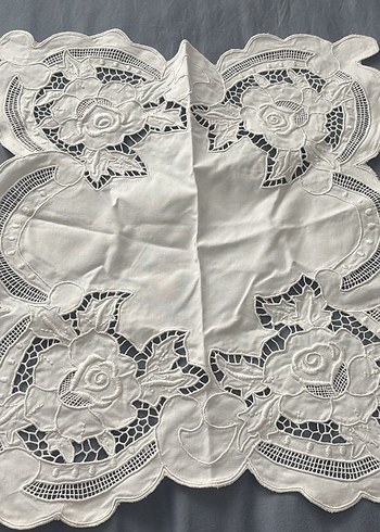 Nakışlı Beyaz Bohem Örtü - Görsel 3