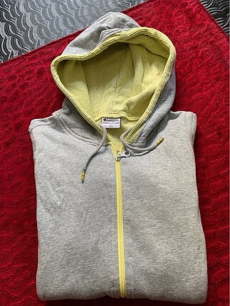 Champion Sweatshırt