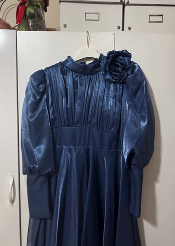 Uzun Kollu Yüksek Yakalı Mavi Abiye Elbise - Görsel 4