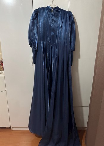 Uzun Kollu Yüksek Yakalı Mavi Abiye Elbise - Görsel 11