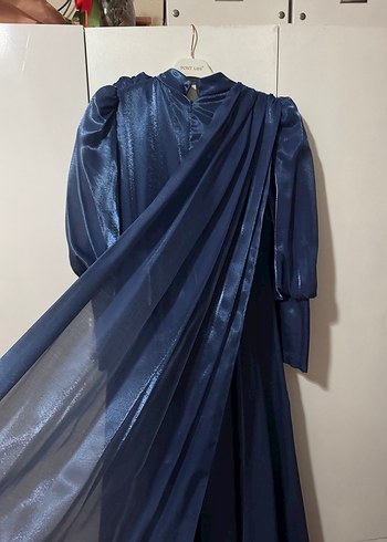 Uzun Kollu Yüksek Yakalı Mavi Abiye Elbise - Görsel 12