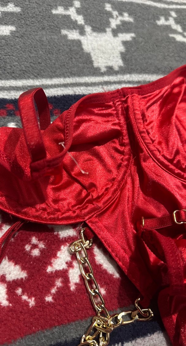 Kırmızı Parlak Mini Sütyen ve Tanga Takımı - Görsel 5