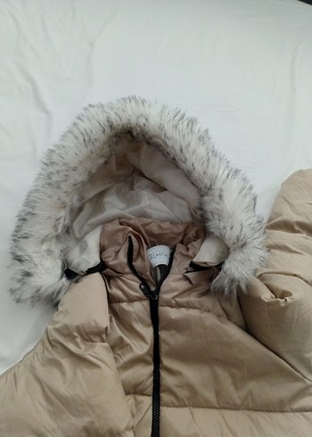 Bej Uzun Kadın Kışlık Mont Kürklü Kapüşonlu - Görsel 6
