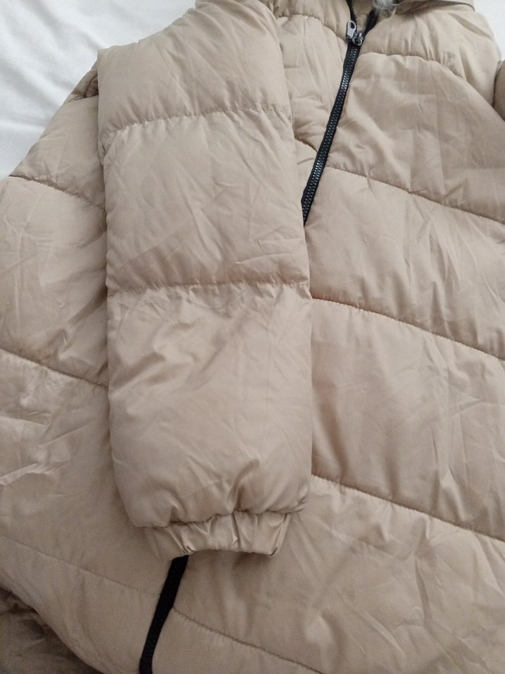 Bej Uzun Kadın Kışlık Mont Kürklü Kapüşonlu - Görsel 4