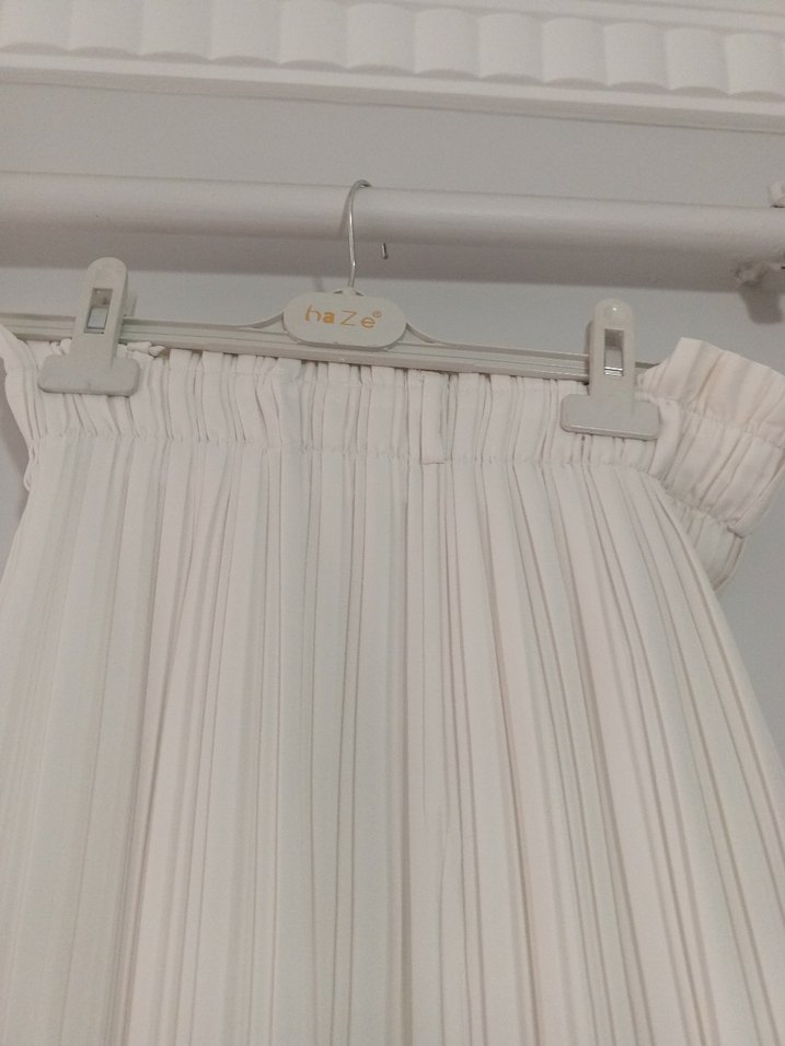 Beyaz Pilili Uzun Keten Etek - Görsel 3