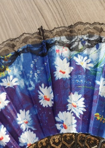 Mavi Çiçekli Dantel Detaylı Yelpaze - Görsel 3