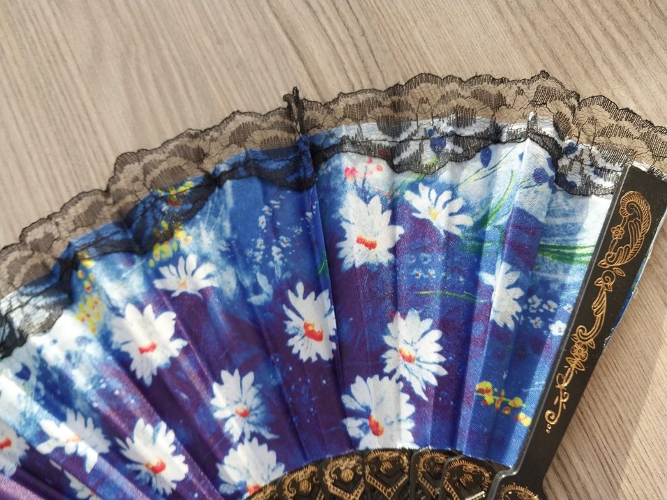 Mavi Çiçekli Dantel Detaylı Yelpaze - Görsel 3