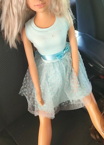 Barbie Pastel Mavi Elbiseli Bebek