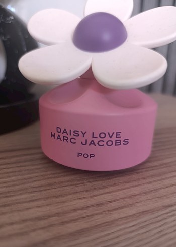 Beden Marc Jacobs Daisy Love Kadın Parfümü 50 ml