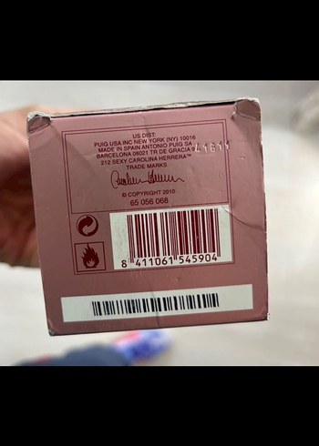 Beden Carolina Herrera 212 Sexy Kadın Parfüm 100 ml