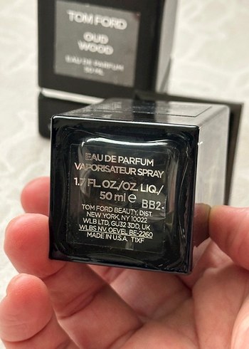  Beden Tom Ford Oud Wood Erkek Parfüm 50 ml