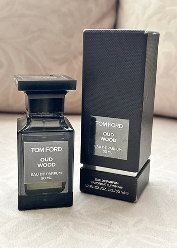 Tom Ford Oud Wood Erkek Parfüm 50 ml
