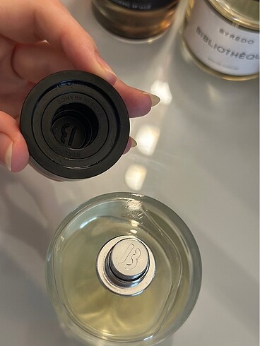 Beden Byredo Rose Of No Mans Land